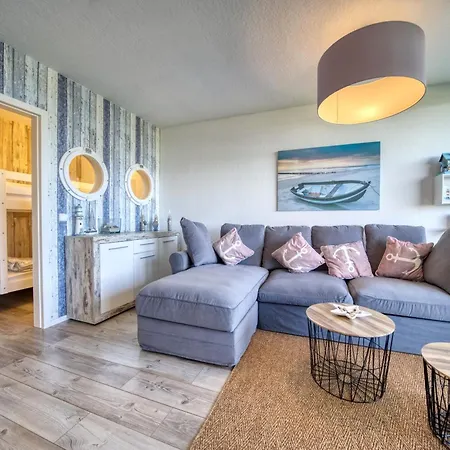 Haus Schoene Aussicht, App 2sbe18 Апартаменты Хайлигенхафен